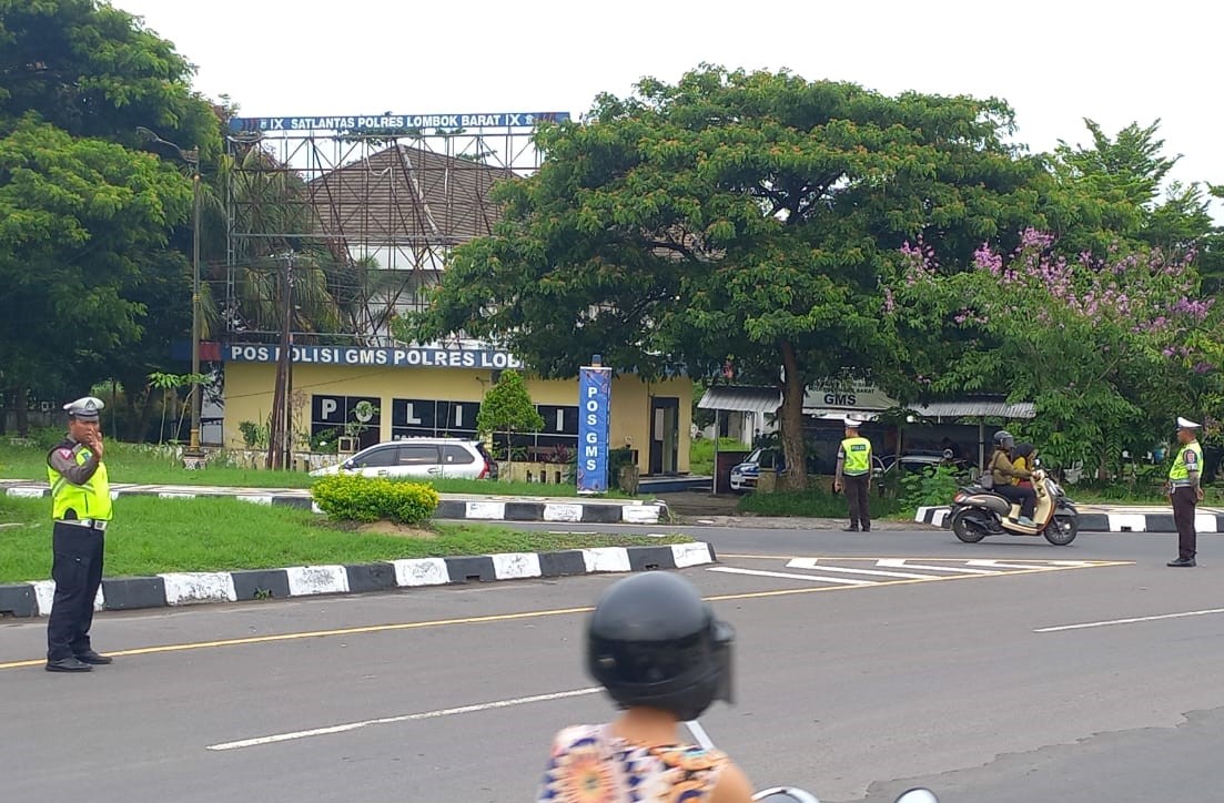 Polres Lombok Barat Mantapkan Situasi Kamseltibcar Lantas yang Kondusif di Wilayahnya