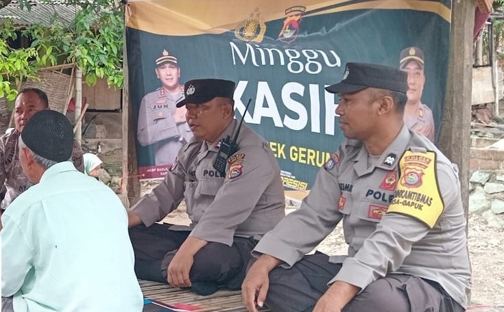 Polsek Gerung Gelar Program Minggu Kasih, Pererat Silaturahmi dengan Masyarakat