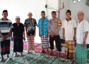 Sholat Ashar Bersama Warga Cara Bhabinkamtibmas Polsek Monta Memakmurkan Masjid di Bulan Suci Ramadhan