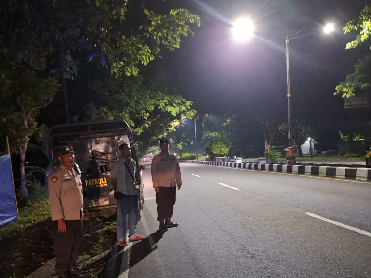 Patroli Polsek Gerung Jaga Keamanan Jalur Bypass BIL 1 dan 2