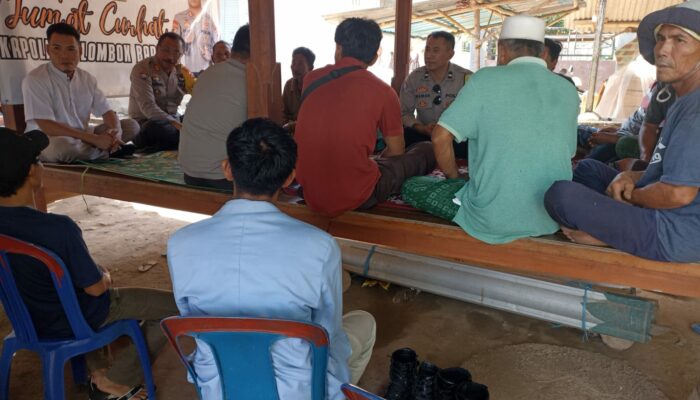 Jumat Curhat di Labuan Tereng: Polres Lombok Barat Mendengarkan Suara Warga