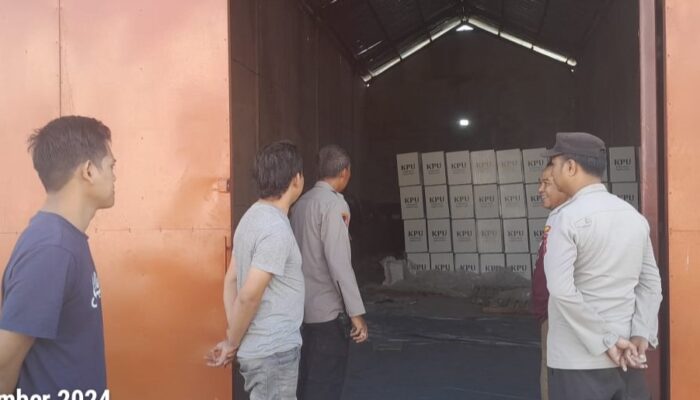 Keamanan Logistik Pilkada Lombok Barat Terkendali, Proses Pengisian Surat Suara Berjalan Lancar