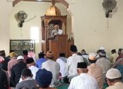 Personel Polsek Ropang Jajaran Polres Sumbawa Jadi Khotib di Masjid An Nur Desa Lantung