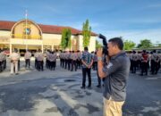 Polsek Batukliang Manfaatkan Lahan Kosong untuk Pekarangan Bergizi.