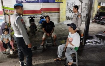 Polres Loteng Tampung Informasi Dan Keluhan Masyarakat Saat Patroli Dialogis.