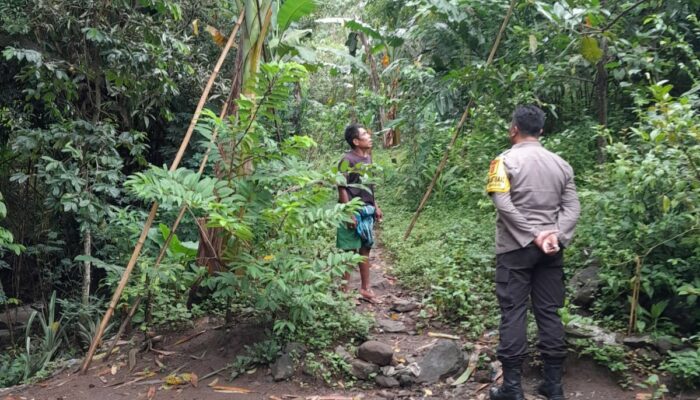 Polisi Dukung Ketahanan Pangan di Desa Senggigi