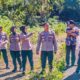 Polres Lombok Barat Dampingi Polda NTB Cek Lahan Jagung di Kedaro Sekotong