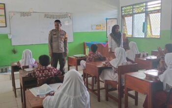 Bhabinkamtibmas Polres Bima Kota Pantau Kegiatan Makan Bergizi Gratis di Dua Sekolah Dasar