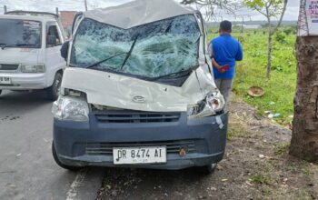 Polres Loteng Olah TKP Laka Lantas di Pratim, Satu Korban Meninggal Dunia. ‎