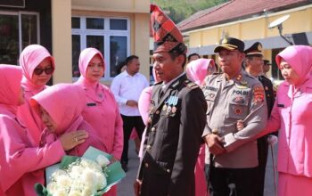 Kapolres Sumbawa Barat Pimpin Apel Pelepasan Purna Tugas AKP Yunus, Suasana Haru dan Kekeluargaan Menyelimuti Lapangan Apel