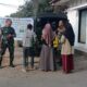 Babinsa Turida Dampingi GPM, Warga Serbu Beras Murah