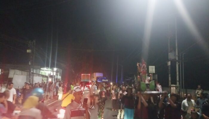 Babinsa dan Warga Kompak Amankan Tradisi Jaran Kamput di Labuapi