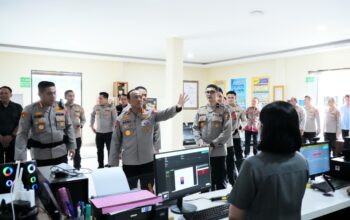 Polri Berbenah: Wakapolri Tinjau Peningkatan Pelayanan SPKT di Denpasar — Jawaban Nyata terhadap Tuntutan Masyarakat akan Pelayanan Cepat, Adil, dan Transparan