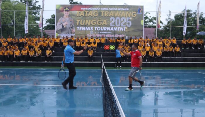 Kapolres Bima Kota Resmi Membuka Opening Ceremony – Tatag Trawang Tungga Tennis Tournament 2025