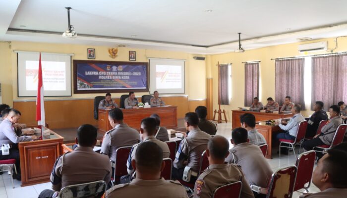 Menjelang Operasi Zebra 2025, Polres Bima Kota Laksanakan Lat Pra Ops di Rupatama