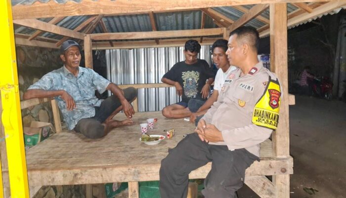 Melalui Patroli Cipkon, Polsek Soromandi Imbau Warga Jaga Harkamtibmas dan Tekan Timbulnya Aksi Guankamtibmas