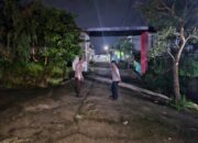 Patroli Pemukiman, Polres Lombok Tengah Pastikan Masyarakat Aman pada Malam Hari