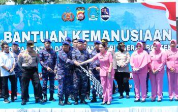 Polda Banten dan Bhayangkari Daerah Banten Berangkatkan Bantuan Kemanusiaan untuk Aceh, Sumut, dan Sumbar