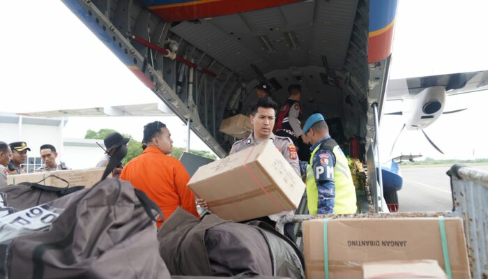Kapolri Salurkan Bantuan Kemanusiaan untuk Korban Bencana di Lhokseumawe