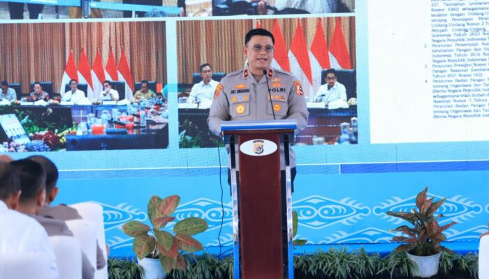 Satgas Pengendalian Harga Beras Lepas Penyaluran 827,5 Ton Beras SPHP di Papua Raya, Polri Pastikan Ketersediaan Aman Jelang Natal dan Tahun Baru