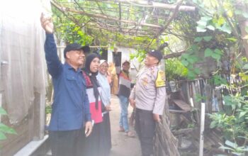 Polsek Kuripan Gerakkan Warga Tanam Sayur di Pekarangan Rumah