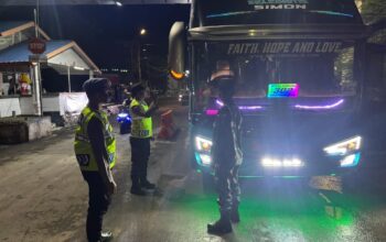 Polsek KPL Tano Gelar KRYD di Pelabuhan Poto Tano, Kapolres Tekankan Keamanan Gerbang Lintas Pulau Sumbawa