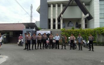 Satgas 2 Preventif Ops Lilin Rinjani 2025 Intensifkan Patroli Gereja di Mataram, Pastikan Ibadah Natal Aman dan Kondusif