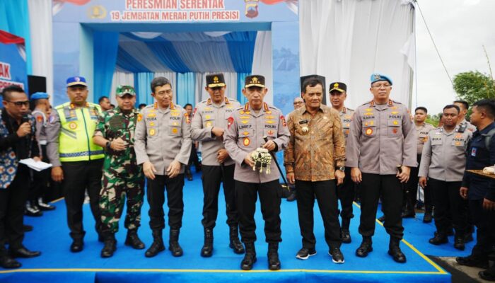 Kapolri Resmikan 19 Jembatan Merah Putih Presisi, Komitmen Tindaklanjuti Arahan Presiden Prabowo