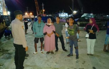Polsek Kawasan Pelabuhan Laut Bima Laksanakan Pengamanan Kapal Pelni Km Binaiya
