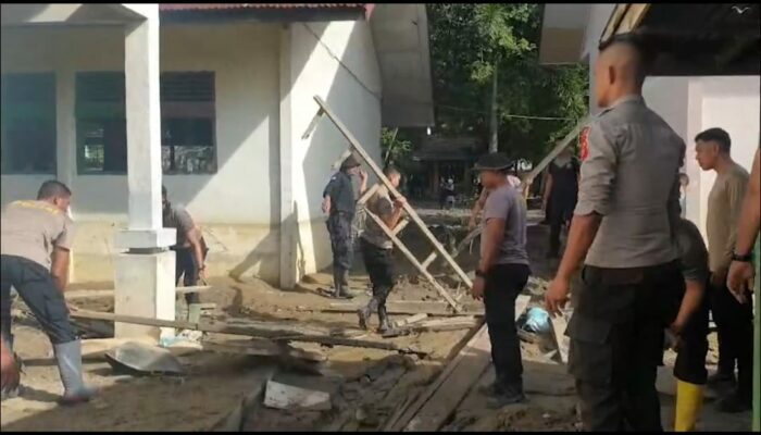 Polri Tegaskan Komitmen Pemulihan Pascabencana, SMA Negeri 1 Peusangan Siap untuk Kegiatan Belajar Mengajar