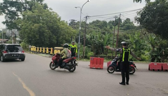 Mencegah Terjadinya Kemacetan dan Kecelakaan Satlantas Polres Bima Gelar Kegiatan Rawan Pagi di Tengah Meningkatnya Aktivitas Masyarakat