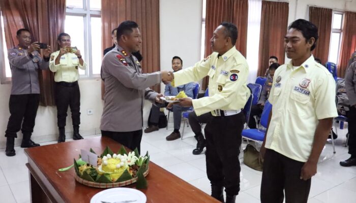 Polres Sumbawa Barat Gelar Perayaan HUT Satpam ke-45, Kapolres Tekankan Soliditas dan Profesionalisme