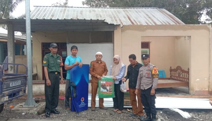 Sinergi TNI-Polri Kawal Bantuan untuk Korban Angin Kencang
