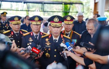 Hadiri Pemakaman, Kapolri: Pesan Eyang Meri Jadi Inspirasi dan Semangat Keluarga Besar Polri