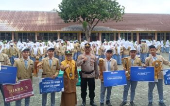 Kapolsek Sumbawa Pimpin Upacara di SMAN 2: Tekankan Anti Narkoba dan Tertib Berlalulintas