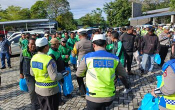 Ditlantas Polda NTB Gelar Apel Ojol, Jadikan Pengemudi Ojek Online Duta Keselamatan Berlalu Lintas
