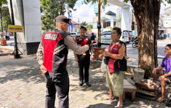 Patroli Kota Presisi Ramadhan, Polda NTB Sasar Pasar Dasan Agung