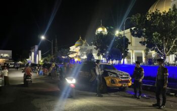 Ciptakan Ramadan Kondusif, Samapta Polres Bima Kota Kawal Ibadah Malam