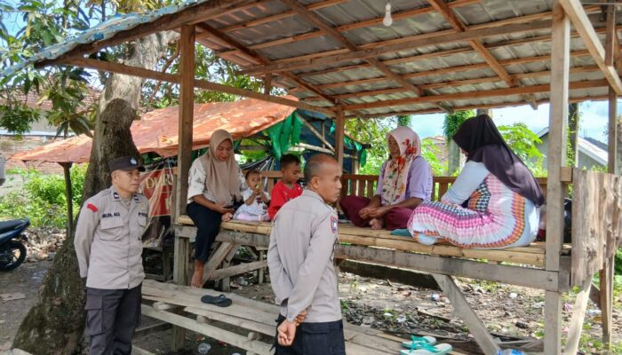 Sat Binmas Polres Bima Kota Laksanakan Jumat Curhat di Kelurahan Sambinae