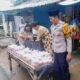 Sederhana dan Bermakna Bhabinkamtibmas Polsubsektor Palibelo Sisihkan Sebagian Rezekinya Untuk Berbagi di Bulan Suci Ramadhan