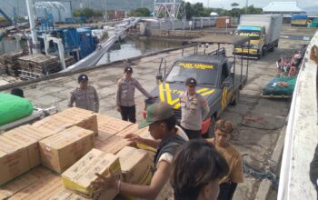 Polsek Kawasan Pelabuhan Laut Bima Laksanakan Patroli Rutin di Dermaga Terminal 1 dan 2