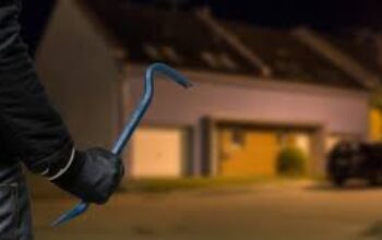 Polsek Rasanae Barat Amankan dan Evakuasi Dua Pemuda Diduga Hendak Mencuri di Bedi