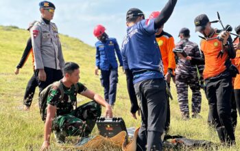 Tim Gabungan TNI, Polri dan Tim SAR Masih Lakukan Pencarian Korban Tenggelam di Tanjung Beloam