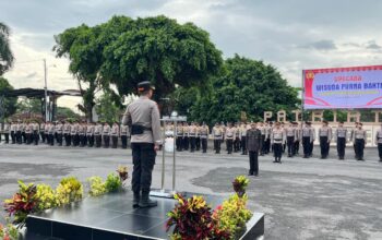 Polres Lombok Timur Gelar Upacara Wisuda Purna Bhakti AKP Nikolas Osman