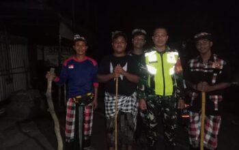 Babinsa Cilinaya Kawal Nyepi Aman Penuh Toleransi