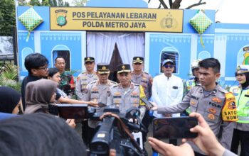 Tinjau Kawasan Wisata Ragunan, Polri Pastikan Keselamatan dan Kenyaman Masyarakat Saat Libur Lebaran 