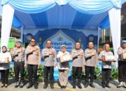 Jelang Lebaran, Kapolri Salurkan Tali Asih dan Sembako kepada Personel Polri