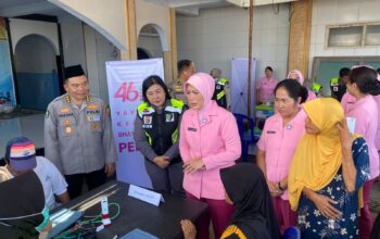 Semarak Ramadan, Polda NTB Gelar Bakti Kesehatan Gratis untuk Warga Ampenan