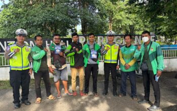 Unit Kamsel Satlantas Polres Bima Kota Gelar “Ramadhan Tertib Berlalu Lintas”, Edukasi Keselamatan dan Bagikan Brosur Pembuatan SIM