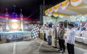 **Bupati Sumbawa Barat Lepas Meriah Pawai Malam Takbiran di Alun-Alun Kota Taliwang**